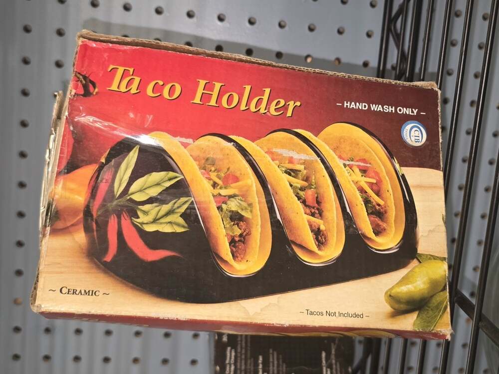 Ceramic 3-Slot Taco Rack Holder Black Yellow Red Green Chili Pepper Design NIB